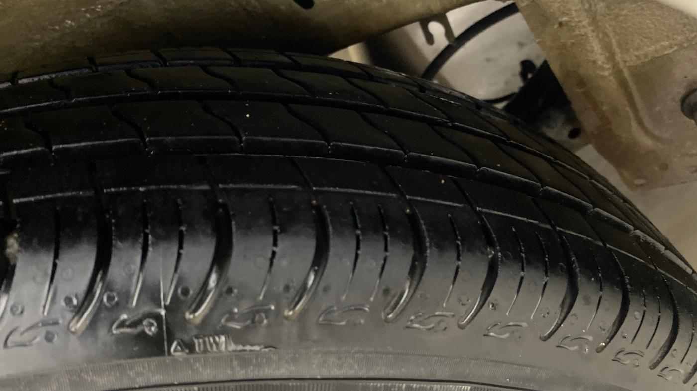 2015 Maruti Celerio VXI AMT, Petrol, Automatic, 85,826 km, Right Rear Tyre Tread