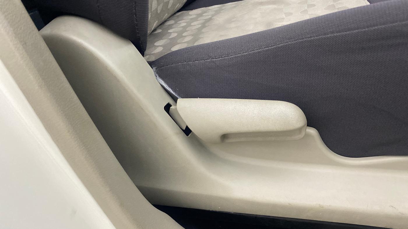 2015 Maruti Celerio VXI AMT, Petrol, Automatic, 85,826 km, Driver Side Adjustment Panel