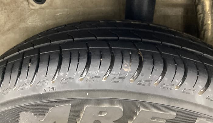 2015 Maruti Celerio VXI AMT, Petrol, Automatic, 85,826 km, Left Rear Tyre Tread