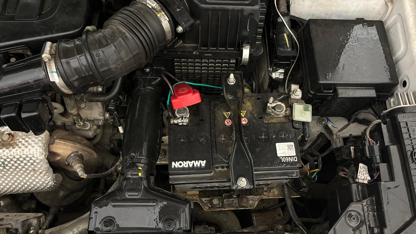2024 Mahindra XUV 3XO AX5L 1.2 TGDi, Petrol, Manual, 24,133 km, Engine View - Left