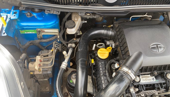 2018 Tata NEXON XMA PETROL, Petrol, Automatic, 52,519 km, Engine View - Right