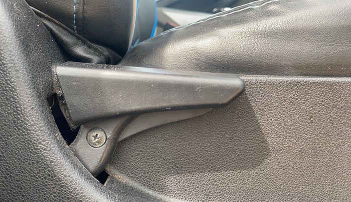 2018 Tata NEXON XMA PETROL, Petrol, Automatic, 52,519 km, Driver Side Adjustment Panel