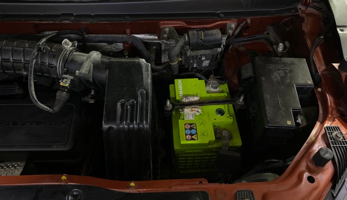 2016 Mahindra Kuv100 K4 D 6 STR, Diesel, Manual, 75,265 km, Engine View - Left