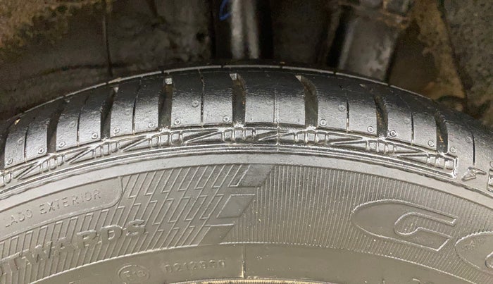 2018 Hyundai Grand i10 SPORTZ 1.2 KAPPA VTVT DUAL TONE, Petrol, Manual, 59,136 km, Left Rear Tyre Tread