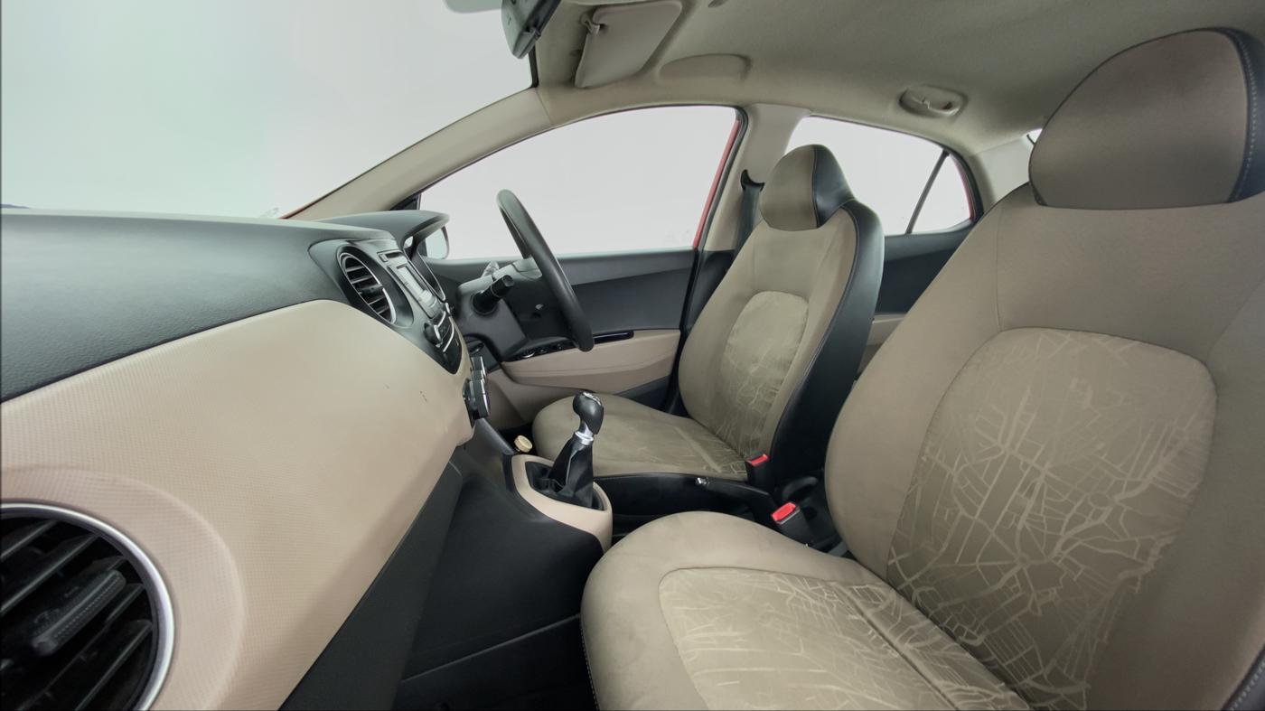 2014 Hyundai Xcent S 1.2 OPT, Petrol, Manual, 38,447 km, Right Side Front Door Cabin