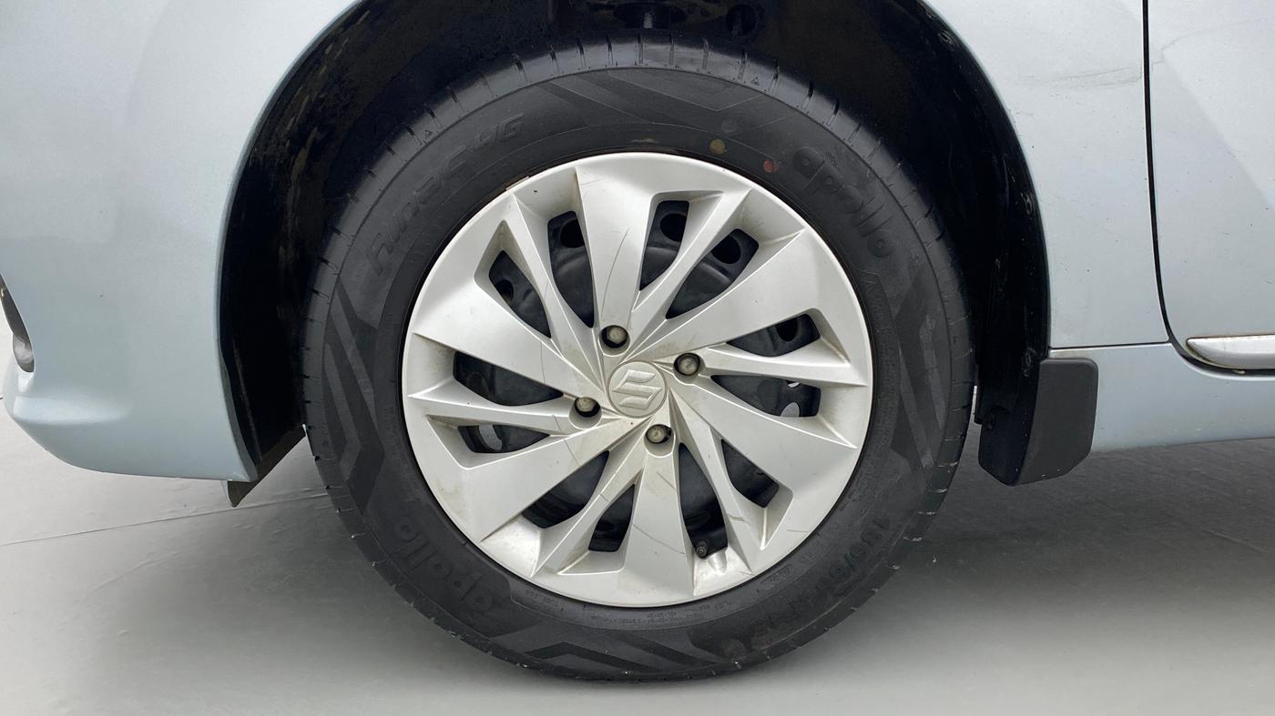 2022 Maruti Baleno DELTA PETROL 1.2, Petrol, Manual, 29,157 km, Left Front Wheel