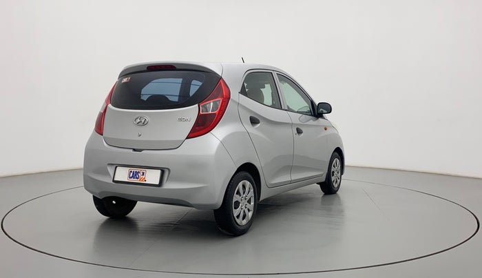 2017 Hyundai Eon MAGNA +, Petrol, Manual, 16,178 km, Right Back Diagonal