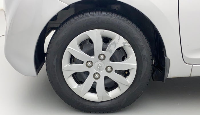 2017 Hyundai Eon MAGNA +, Petrol, Manual, 16,178 km, Left Front Wheel