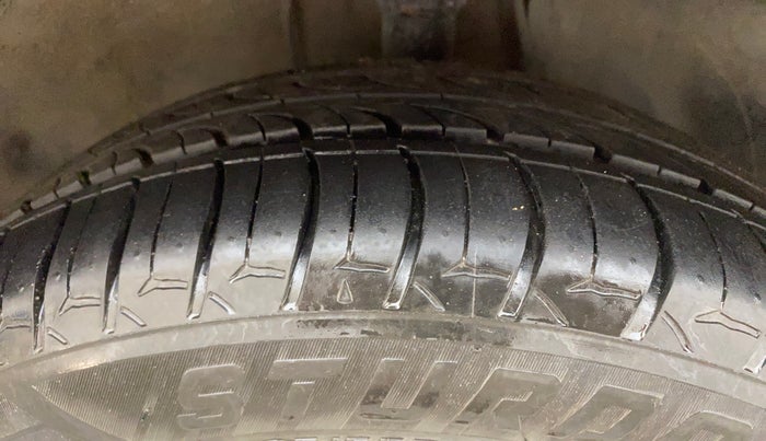 2021 Hyundai NEW I20 ASTA 1.0 GDI TURBO DCT, Petrol, Automatic, 76,660 km, Right Front Tyre Tread