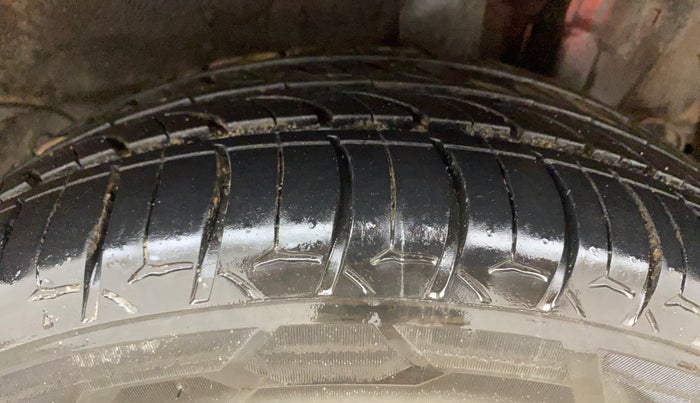 2021 Hyundai NEW I20 ASTA 1.0 GDI TURBO DCT, Petrol, Automatic, 76,660 km, Left Rear Tyre Tread