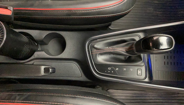 2021 Hyundai NEW I20 ASTA 1.0 GDI TURBO DCT, Petrol, Automatic, 76,660 km, Gear Lever