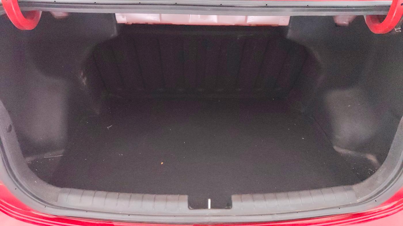 2014 Hyundai Xcent SX 1.2 (O), Petrol, Manual, 50,350 km, Boot Inside