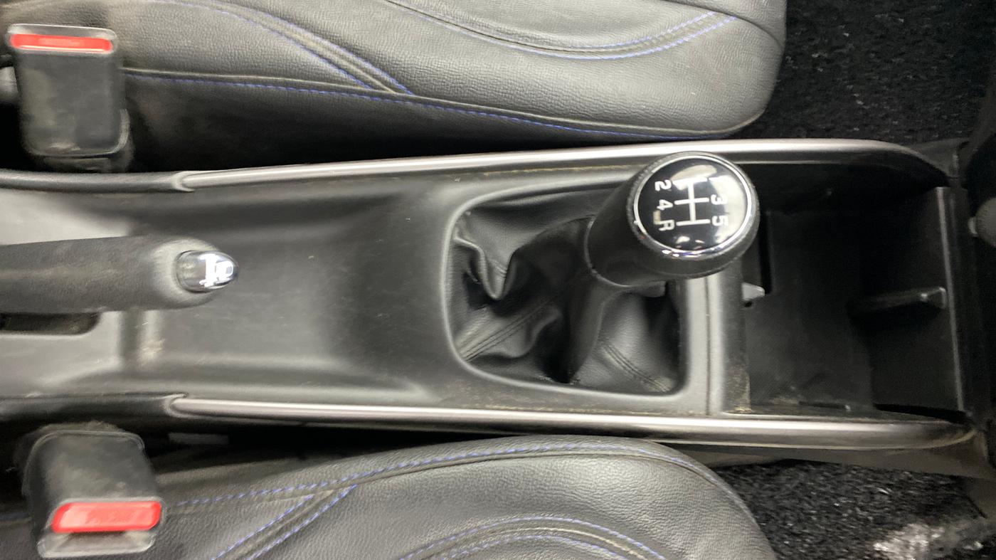 2021 Maruti Baleno DELTA PETROL 1.2, Petrol, Manual, 78,260 km, Gear Lever