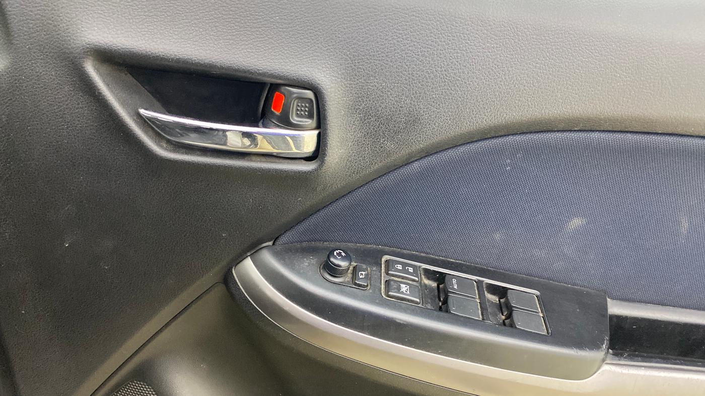 2021 Maruti Baleno DELTA PETROL 1.2, Petrol, Manual, 78,260 km, Driver Side Door Panels Control