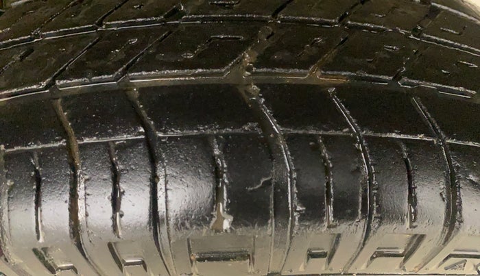 2021 Maruti Eeco 5 STR WITH A/C+HTR, Petrol, Manual, 17,227 km, Left Rear Tyre Tread