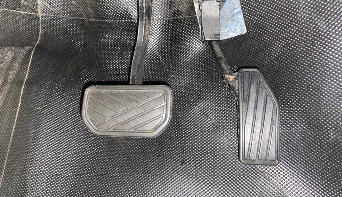 2017 Maruti Dzire ZXI AMT, Petrol, Automatic, 22,254 km, Pedals