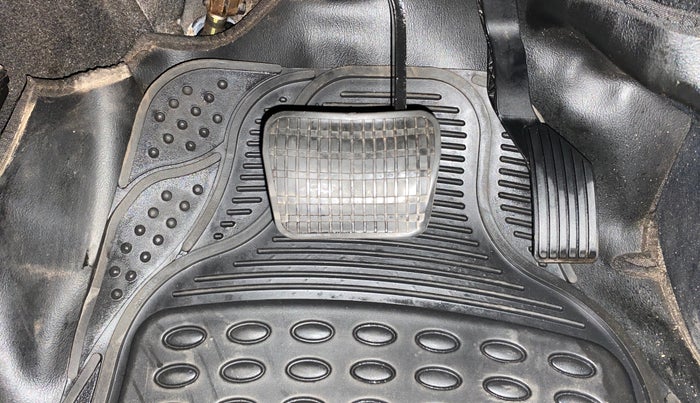 2021 Tata NEXON XMA SUNROOF PETROL, Petrol, Automatic, 33,081 km, Pedals