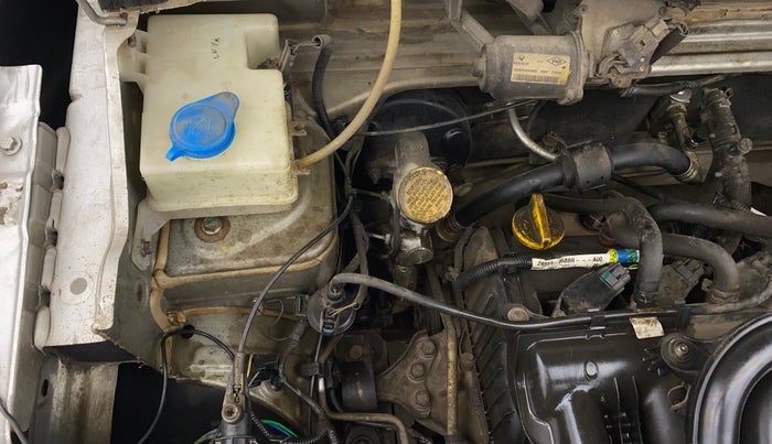 2016 Renault Kwid RXT 0.8, Petrol, Manual, 76,524 km, Engine View - Right