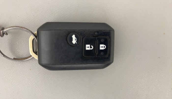 2021 Maruti Dzire ZXI, Petrol, Manual, 74,910 km, Key Close Up