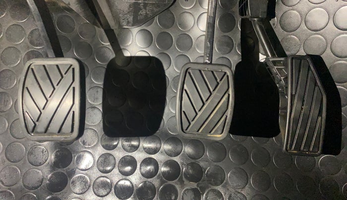 2021 Maruti Dzire ZXI, Petrol, Manual, 74,910 km, Pedals