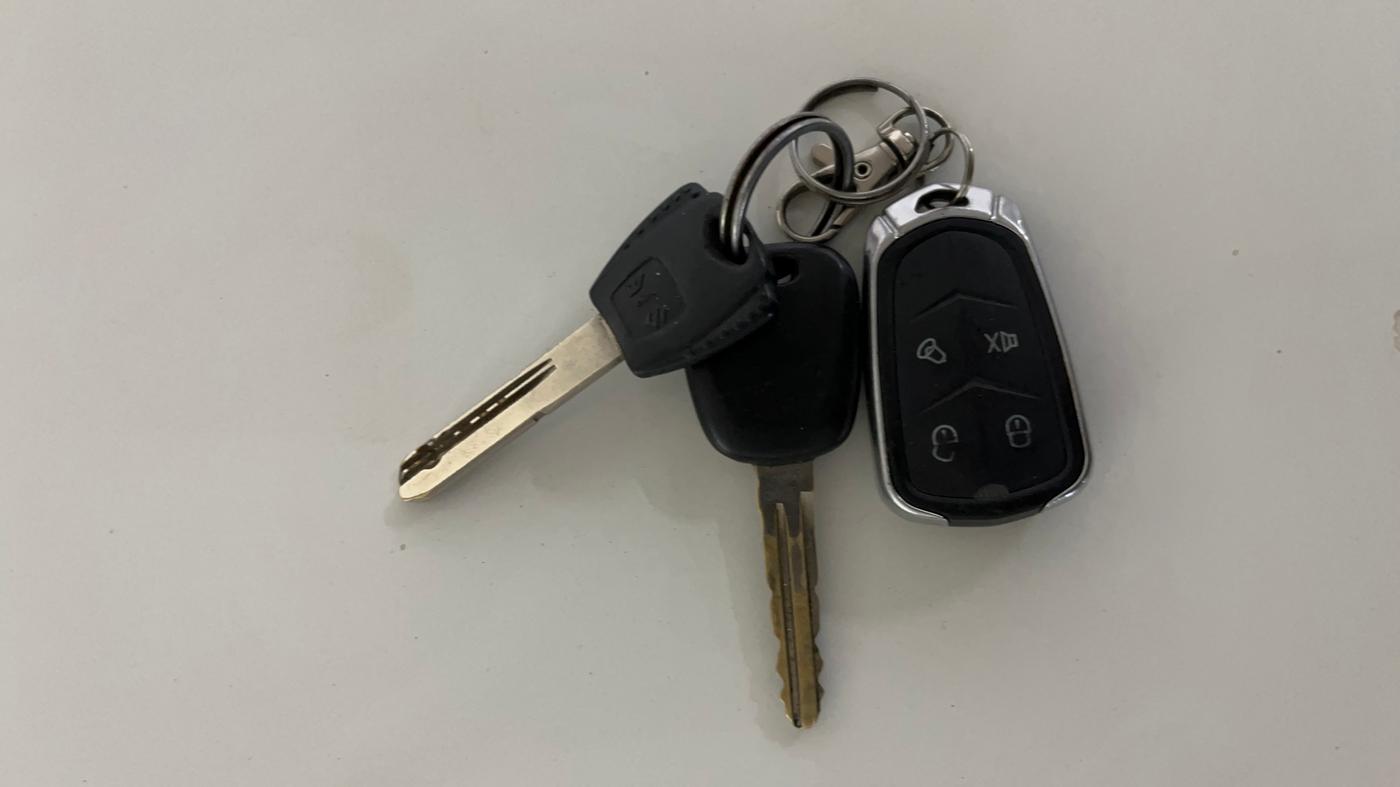 2014 Maruti Alto 800 LXI, Petrol, Manual, 57,463 km, Key Close Up