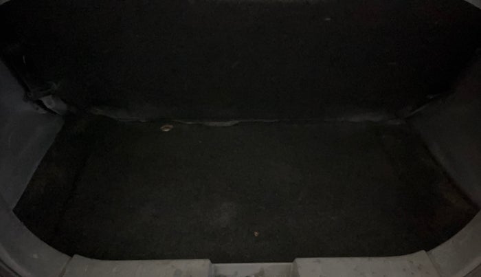 2014 Maruti Alto 800 LXI, Petrol, Manual, 57,360 km, Boot Inside