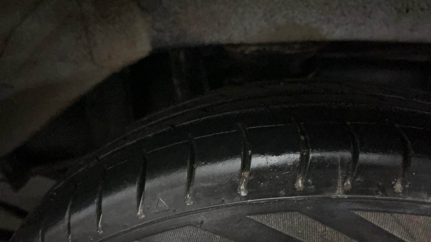 2014 Maruti Alto 800 LXI, Petrol, Manual, 57,463 km, Left Rear Tyre Tread