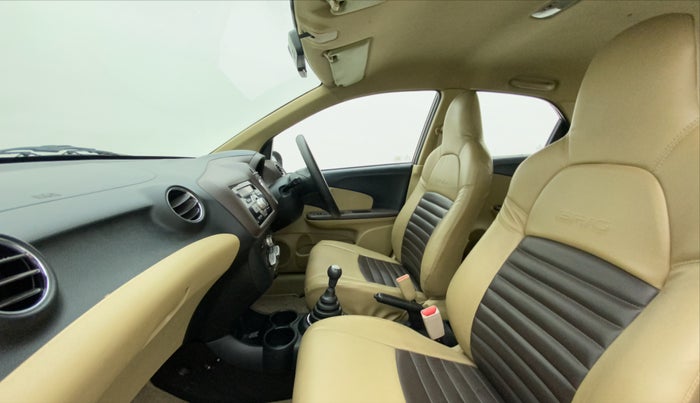 2013 Honda Brio VX MT, Petrol, Manual, 50 km, Right Side Front Door Cabin