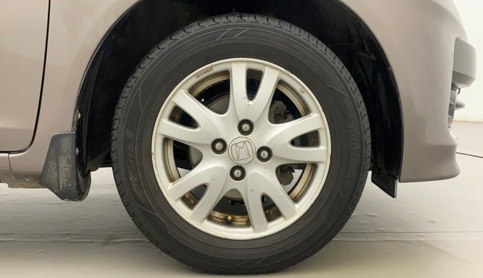 2013 Honda Brio VX MT, Petrol, Manual, 50 km, Right Front Wheel