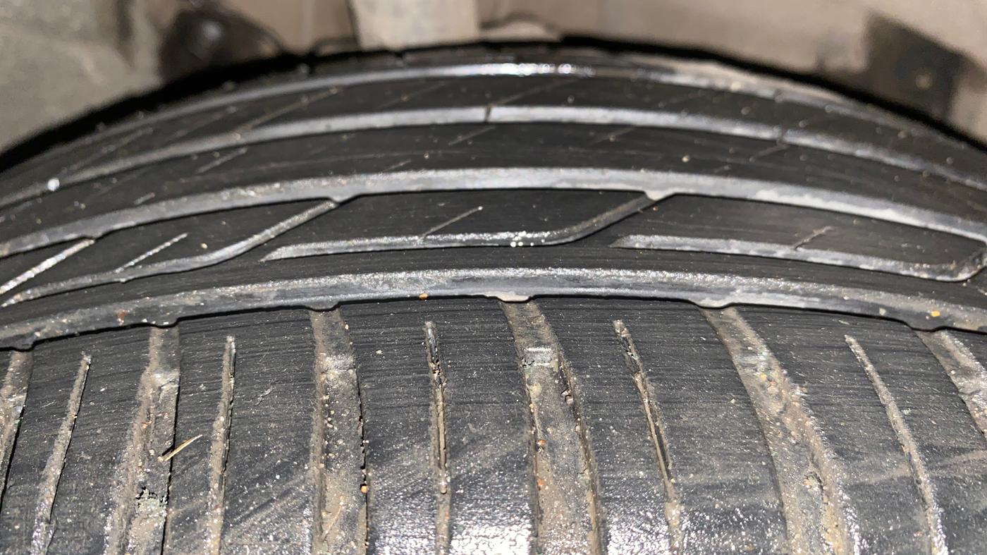 2019 Nissan Kicks XL 1.5, Petrol, Manual, 79,388 km, Right Front Tyre Tread