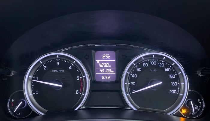 2015 Maruti Ciaz ZDI, Diesel, Manual, 45,115 km, Odometer Image