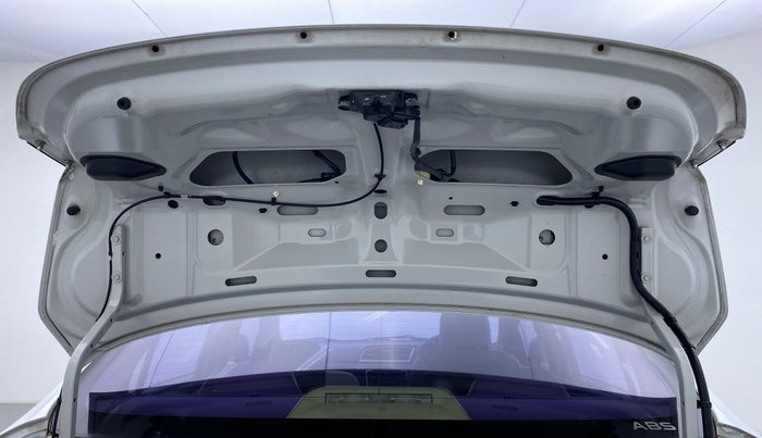2015 Maruti Ciaz ZDI, Diesel, Manual, 45,115 km, Boot Door Open