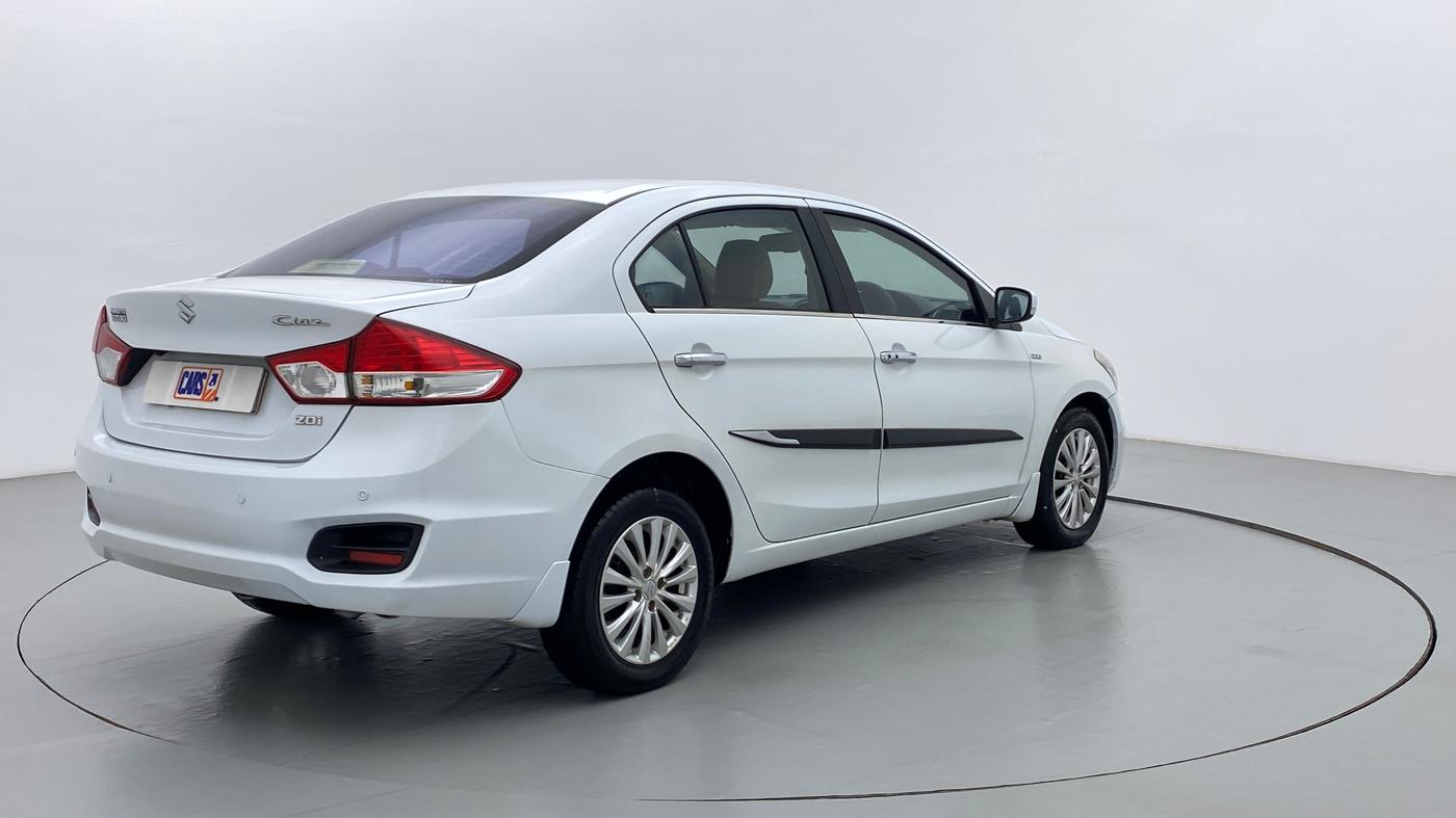 2015 Maruti Ciaz ZDI, Diesel, Manual, 45,115 km, Right Back Diagonal