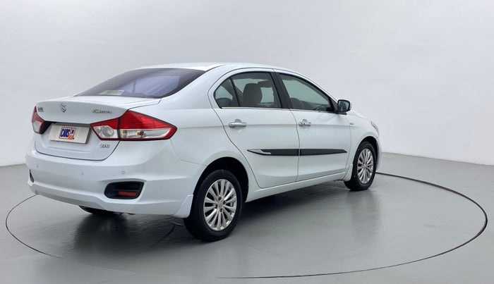 2015 Maruti Ciaz ZDI, Diesel, Manual, 45,115 km, Right Back Diagonal