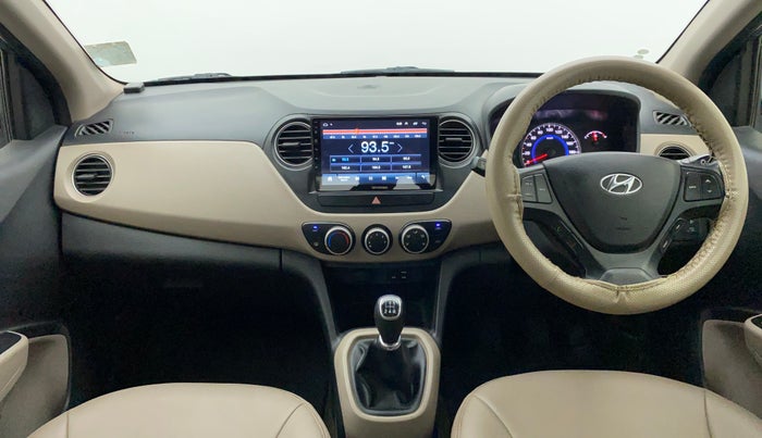 2016 Hyundai Grand i10 ASTA (O) 1.2 KAPPA VTVT, Petrol, Manual, 41,300 km, Dashboard
