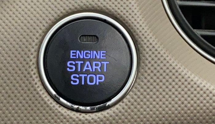 2016 Hyundai Grand i10 ASTA (O) 1.2 KAPPA VTVT, Petrol, Manual, 41,300 km, Keyless Start/ Stop Button