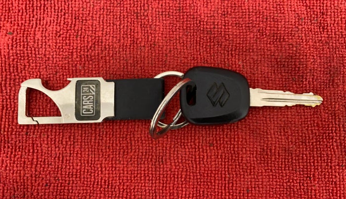 2018 Maruti Alto 800 LXI, Petrol, Manual, 12,341 km, Key Close Up