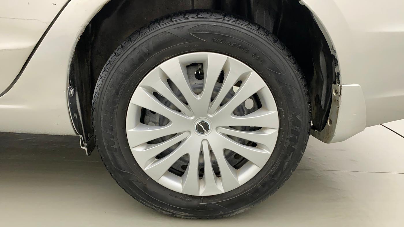 2016 Maruti Ciaz VXI+, Petrol, Manual, 53,544 km, Left Rear Wheel