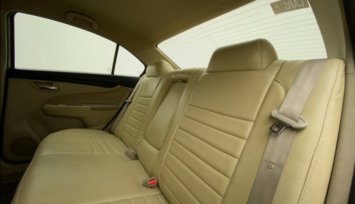 2016 Maruti Ciaz VXI+, Petrol, Manual, 53,544 km, Right Side Rear Door Cabin
