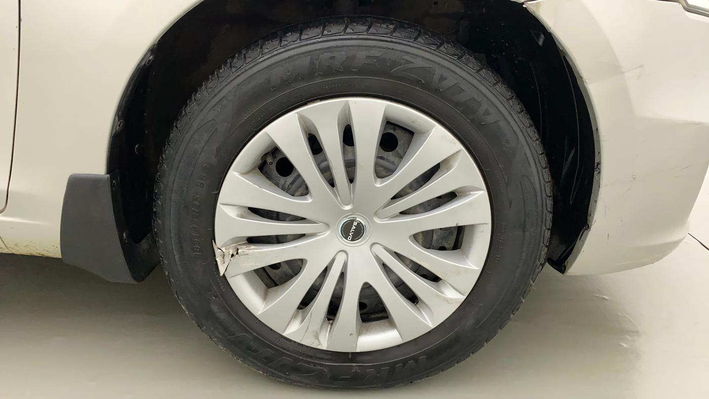 2016 Maruti Ciaz VXI+, Petrol, Manual, 53,544 km, Right Front Wheel