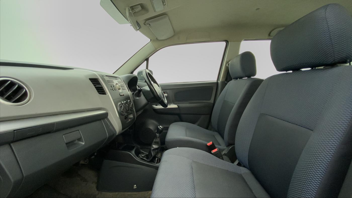 2010 Maruti Wagon R 1.0 VXI, Petrol, Manual, 67,126 km, Right Side Front Door Cabin