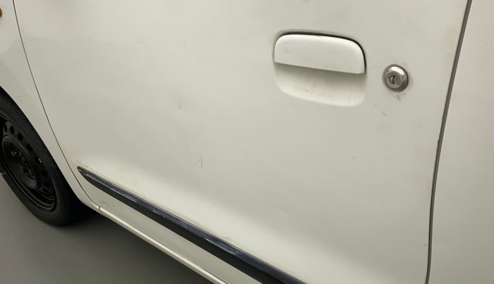 2010 Maruti Wagon R 1.0 VXI, Petrol, Manual, 67,126 km, Front passenger door - Slightly dented