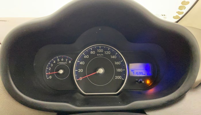 2013 Hyundai i10 MAGNA 1.1, CNG, Manual, 71,558 km, Odometer Image