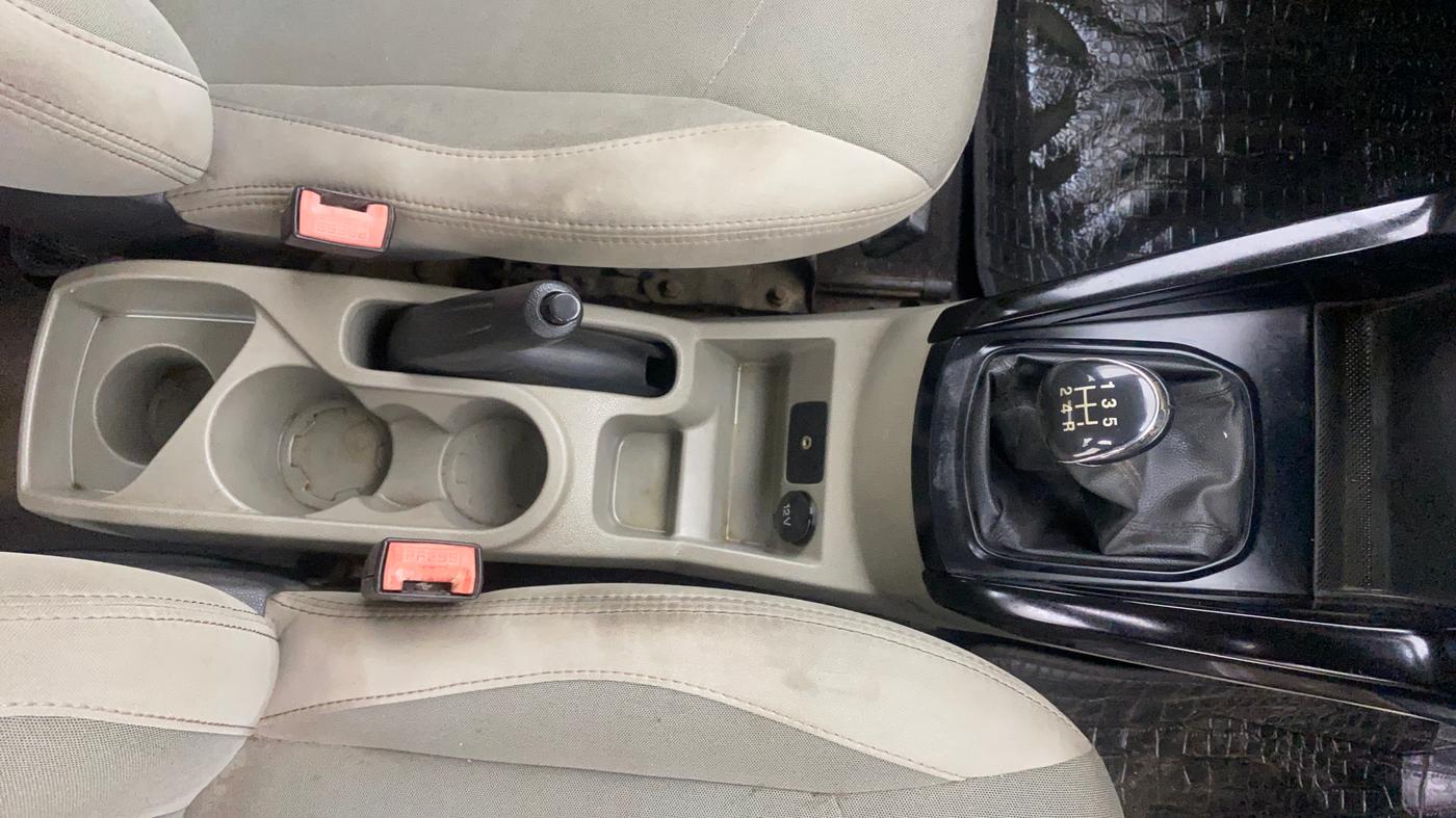 2014 Ford Ecosport TREND 1.5L DIESEL, Diesel, Manual, 79,909 km, Gear Lever