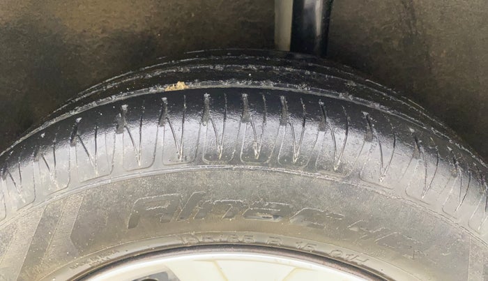 2017 Ford Ecosport TITANIUM 1.5L DIESEL, Diesel, Manual, 79,818 km, Left Rear Tyre Tread