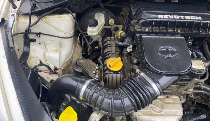 2017 Tata Tiago XM PETROL, Petrol, Manual, 1,46,478 km, Engine View - Right