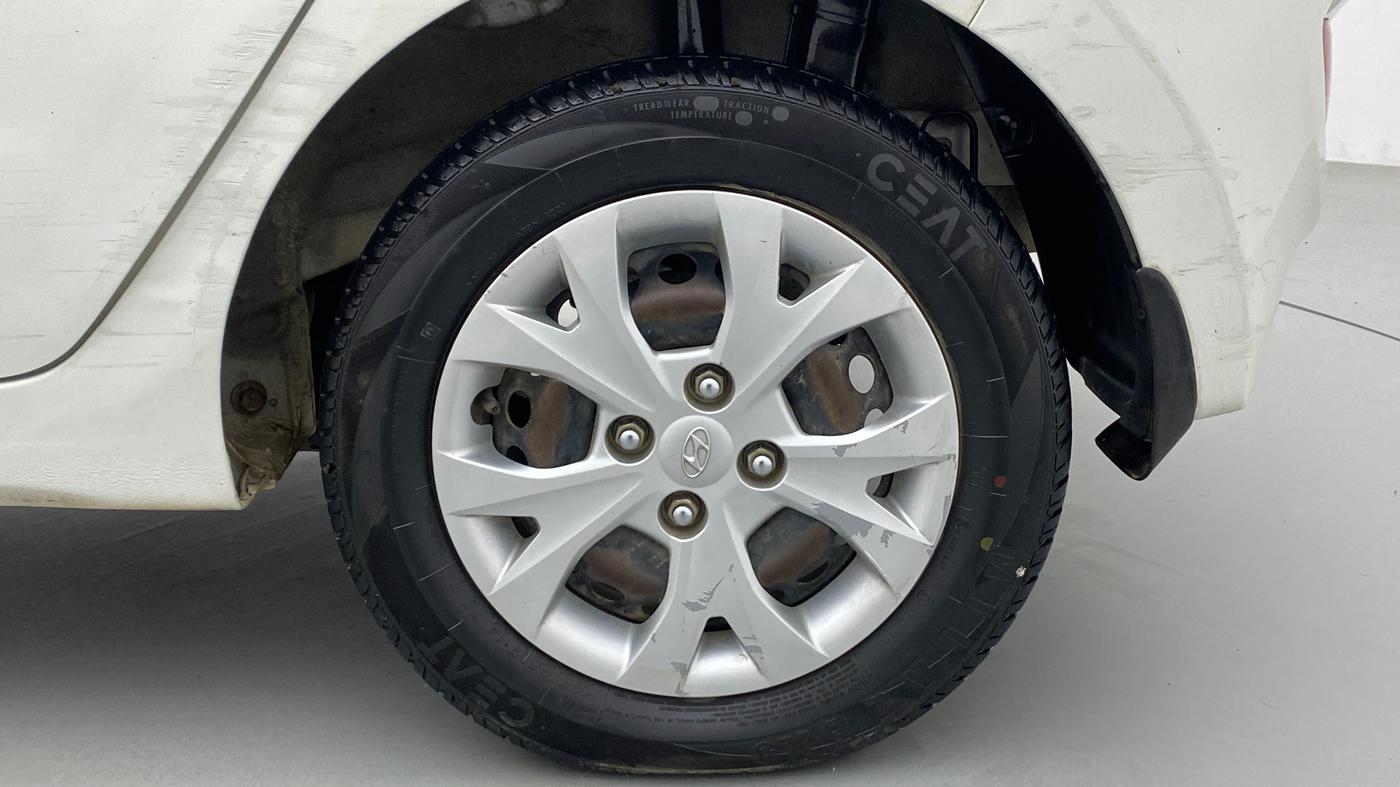 2015 Hyundai Grand i10 MAGNA 1.2 KAPPA VTVT, Petrol, Manual, 89,539 km, Left Rear Wheel
