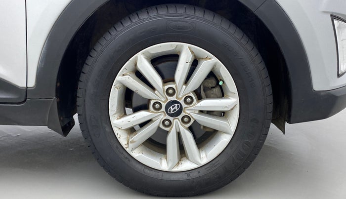 2015 Hyundai Creta SX PLUS 1.6 PETROL, Petrol, Manual, 77,138 km, Right Front Wheel