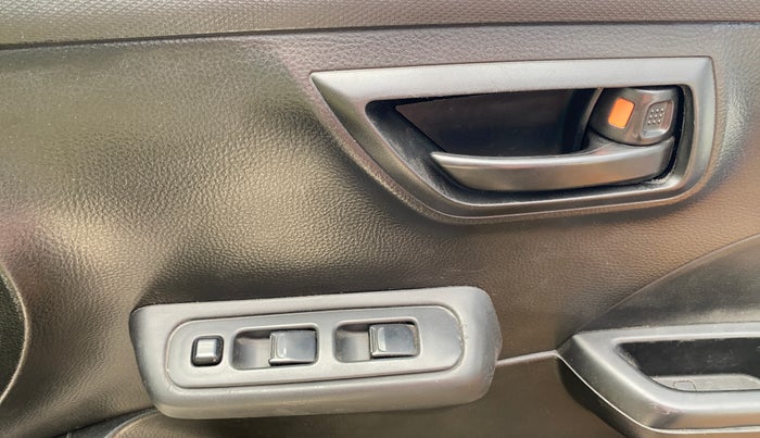 2014 Maruti Swift LDI, Diesel, Manual, 93,373 km, Driver Side Door Panels Control