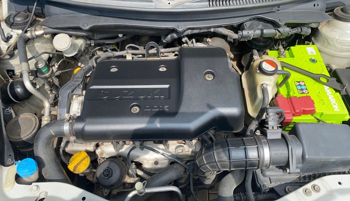 2014 Maruti Swift LDI, Diesel, Manual, 93,373 km, Engine View